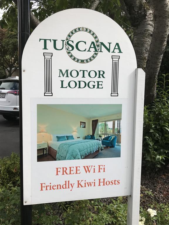 Tuscana Motor Lodge Christchurch Exterior photo